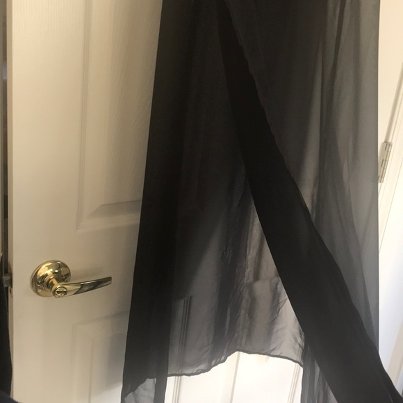 Top - Picture 3 of 4